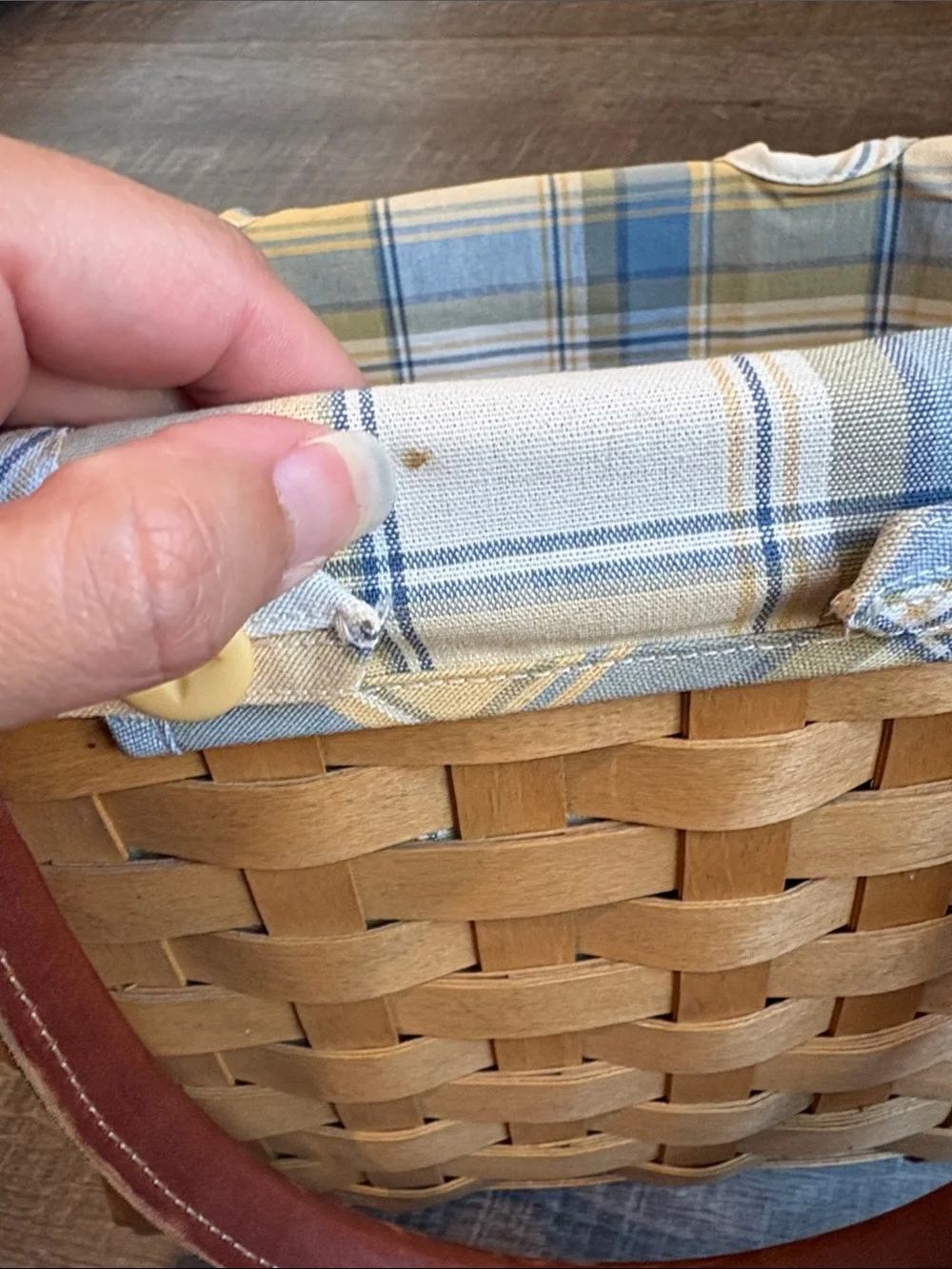 Longaberger Boardwalk Basket Leather Handles Plaid Liner